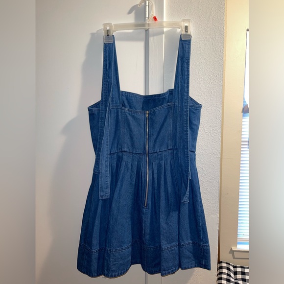 Storia Denim Mini Dress - Picture 5 of 7